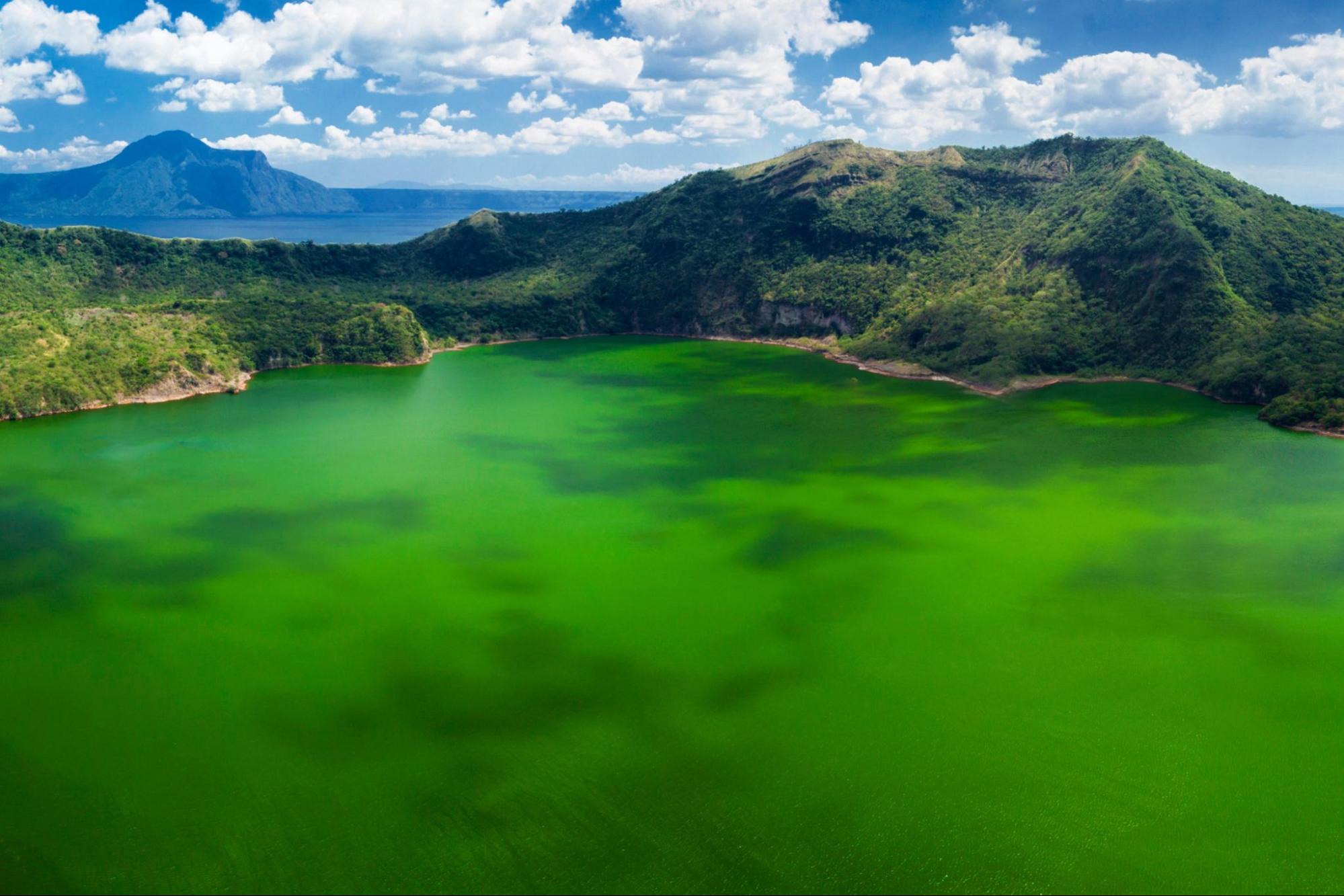 The smallest in the world volcano, Manila, Philippines The smallest in the world volcano, Manila, Philippines