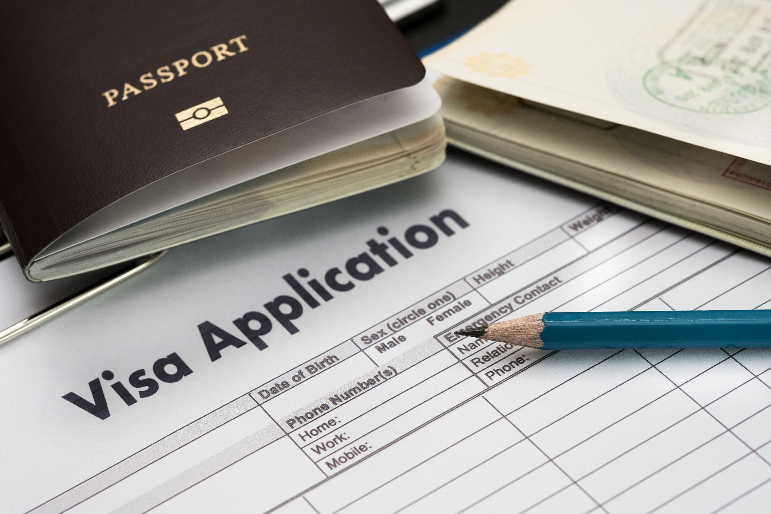 Visa application form to travel immigration